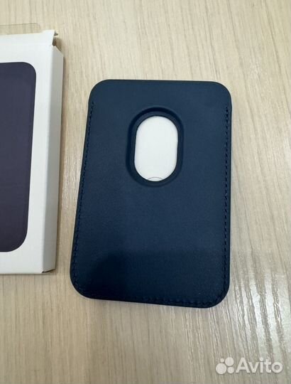 Картхолдер Apple iPhone Leather Wallet MagSafe