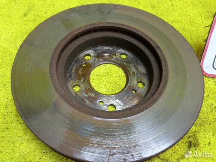 Тормозной диск передний правый Honda Step Wagon