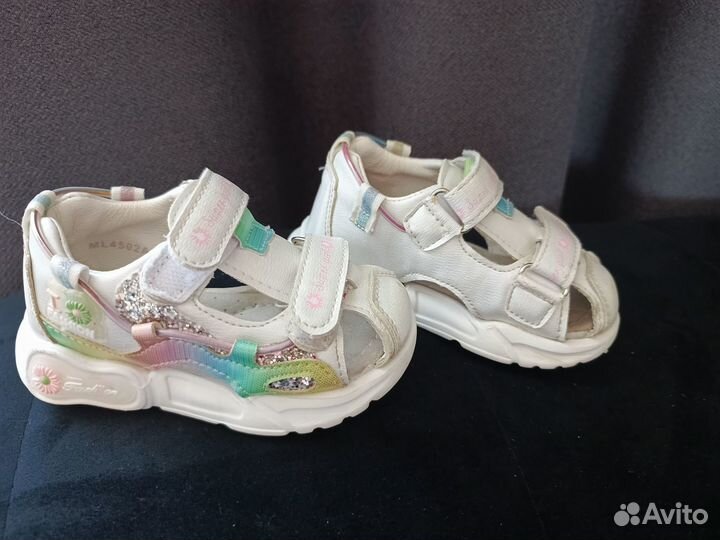 Сандалии для девочки 23 размер