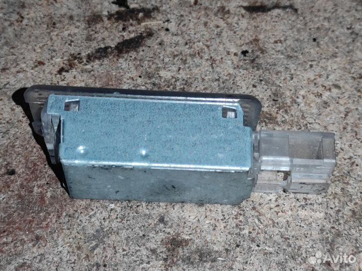 Плафон салонный Volkswagen Passat B6 BLR 2006