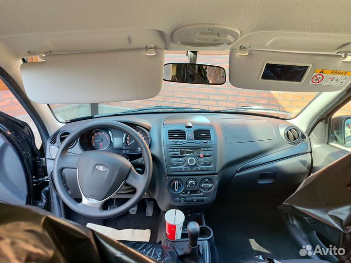 LADA Granta 1.6 МТ, 2023, 5 км