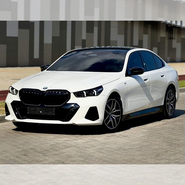 BMW 5 серия 2.0 AT, 2025, 9 995 км