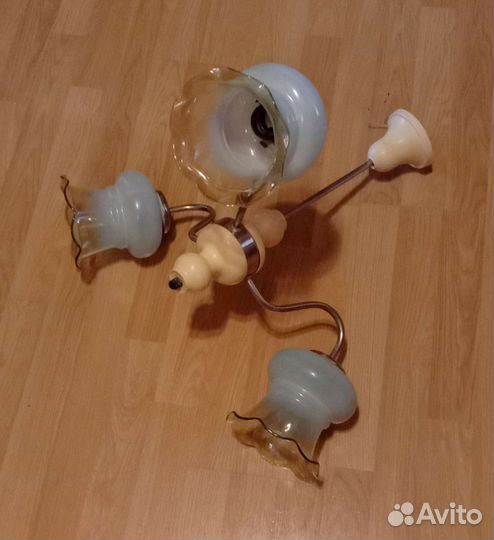 Советская люстра. В рабочем состоянии. Б/у