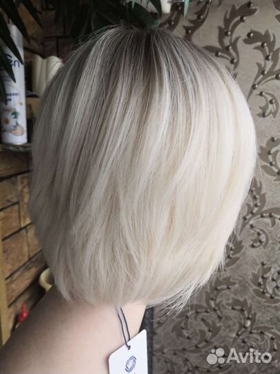 Парик блонд омбре короткий. Новый, классный