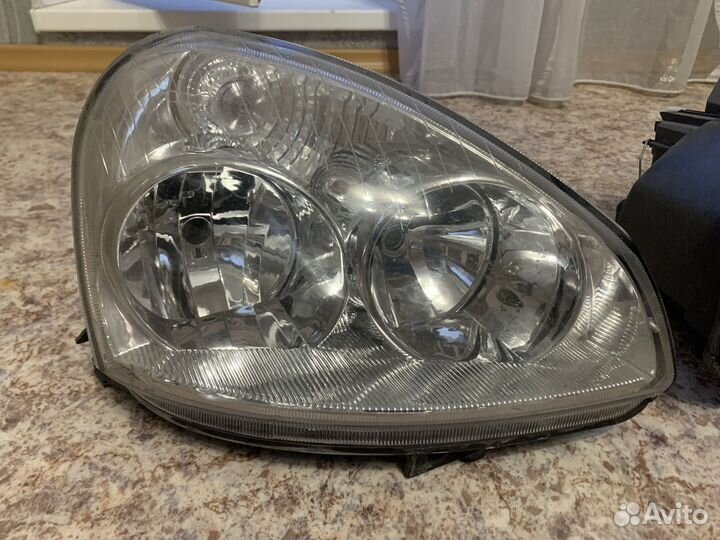 Передние фары на priora 1