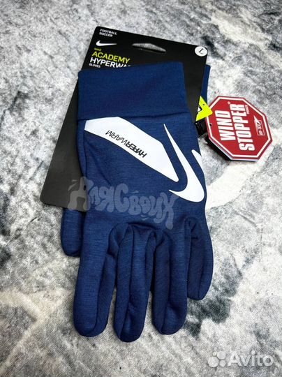 Перчатки nike hyperwarm