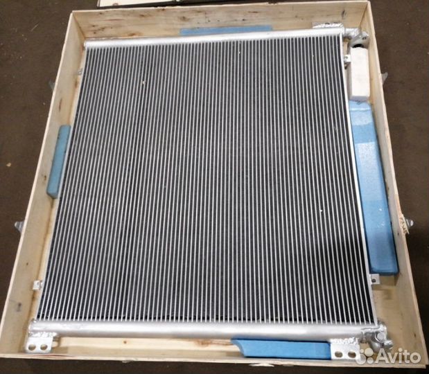 Радиатор масляный Komatsu PC340-7