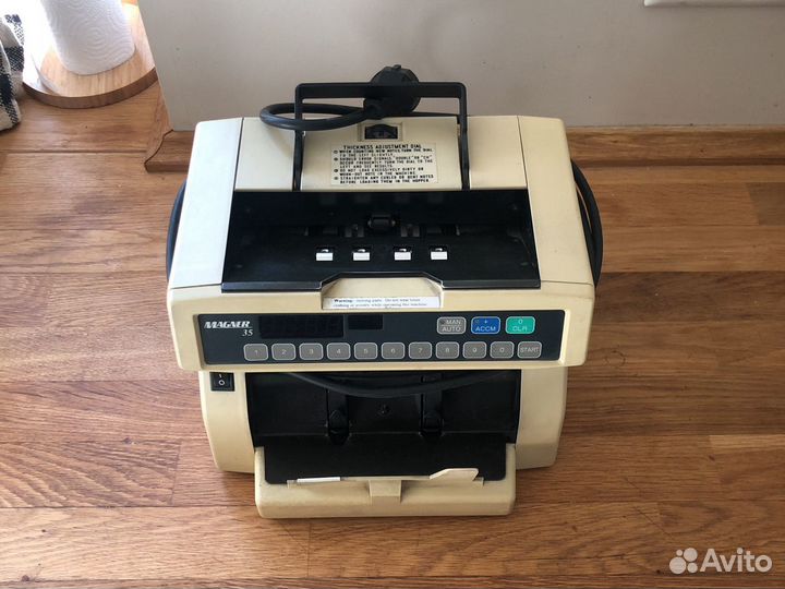 Счетчик банкнот magner 35