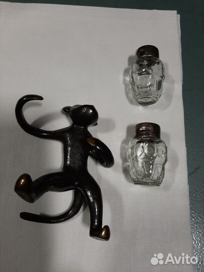 Солонка и перечница