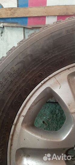 Nokian Tyres Hakkapeliitta 5 275/60 R17