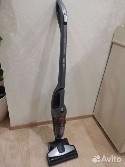 Вертикальный пылесос Philips 2в1