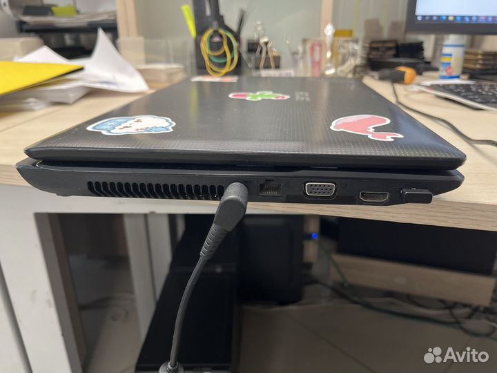 Ноутбук asus