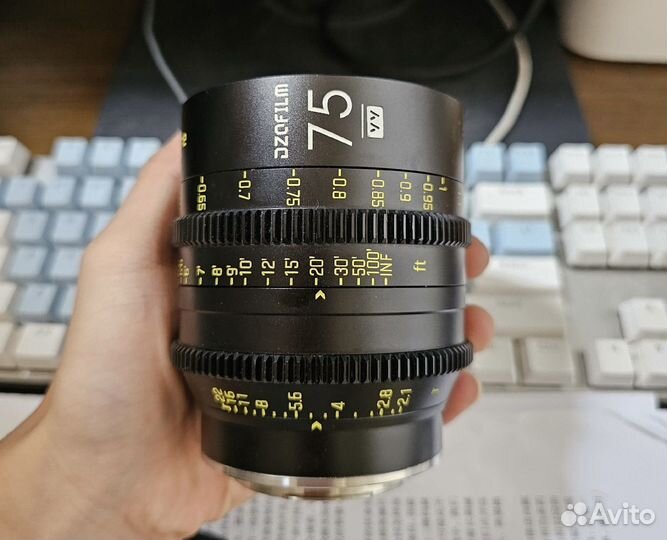Кинообъектив dzofilm Vespid Prime EF 75MM T2.1