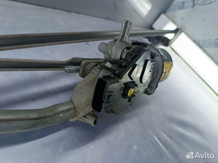 Трапеция стеклоочистителя Renault Logan 2