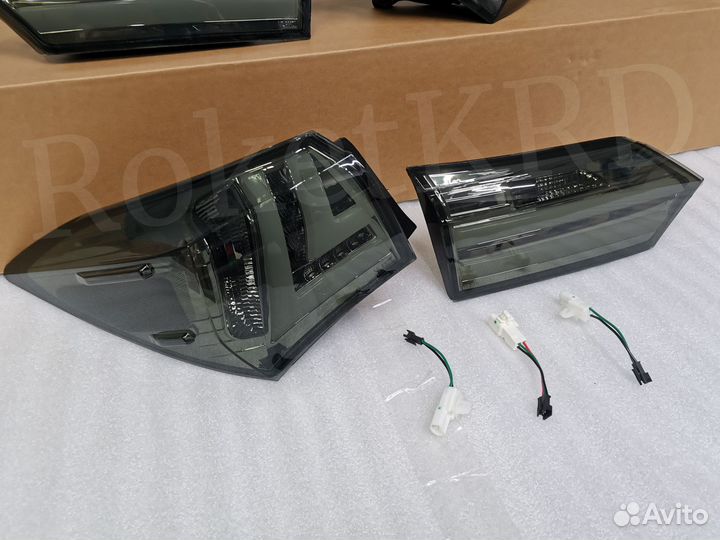 Задние фонари Toyota Corolla 180 12-2019 г T7678