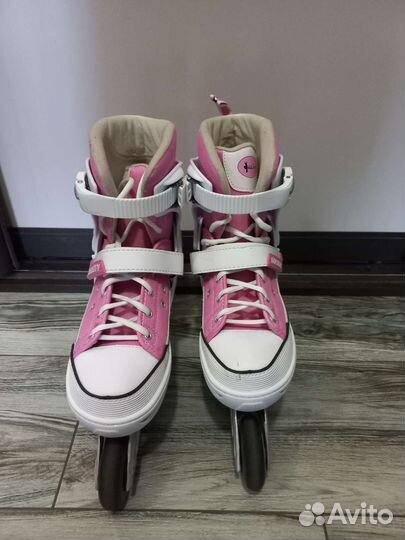 Роликовые коньки