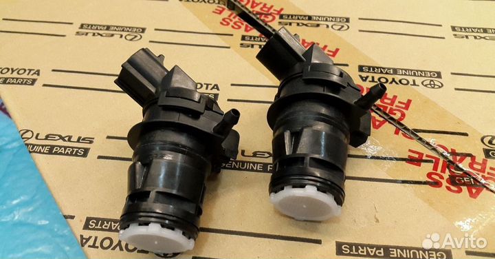 Электропроводка Бачка омывателя Land Cruiser 200