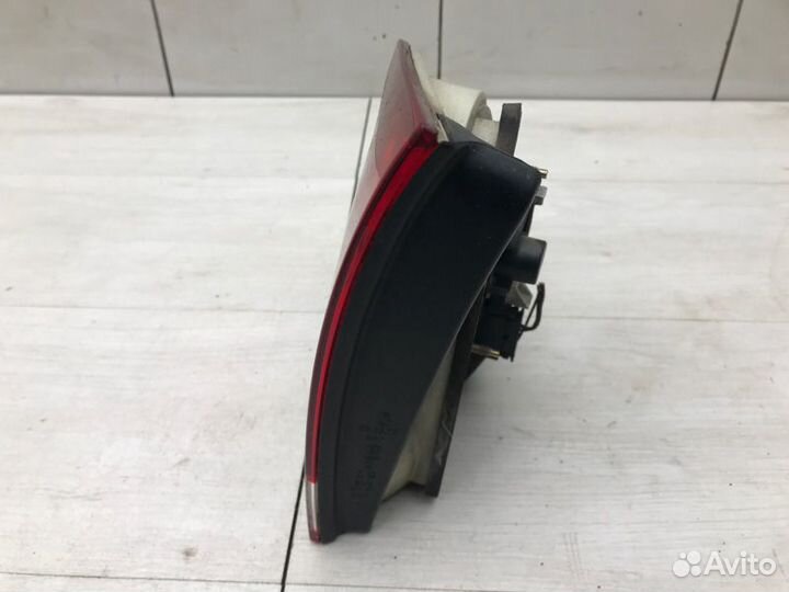 Фонарь правый Vw Touareg 7L BAC 2005