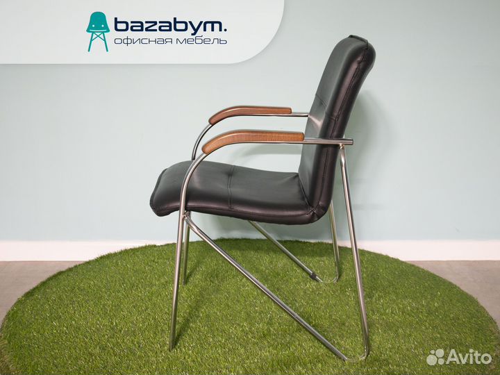 Стул офисный 