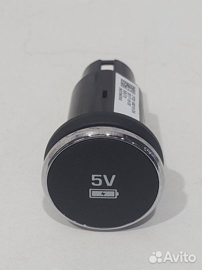 Разъем USB Land Rover Discovery 5 L462 30ddtx 2018