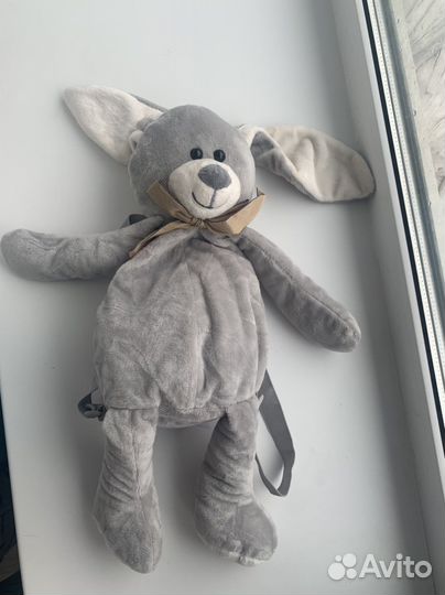 Детский рюкзак плюшевый зайка