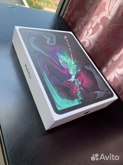 Коробка от iPad Pro 64 gb 11-inch wi-fi
