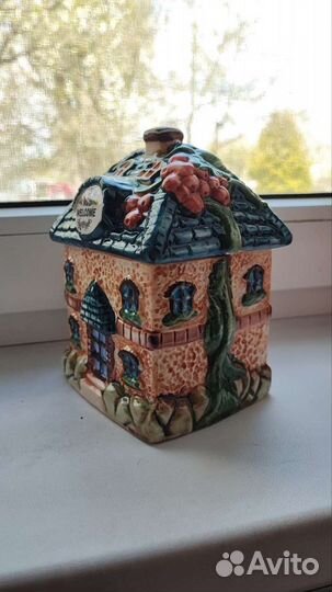 Банка для сыпучих продуктов