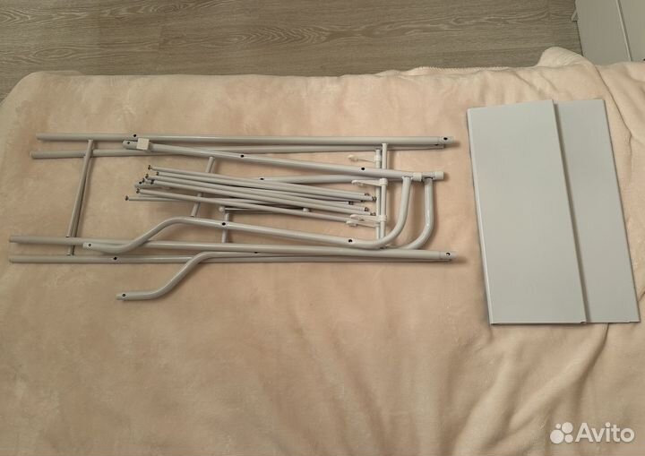 Стеллаж над унитазом