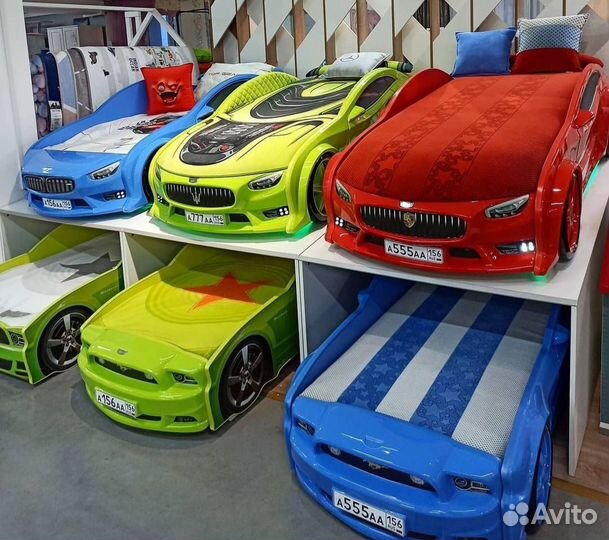 Кровать машина