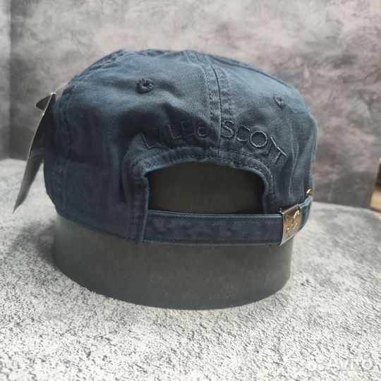 Кепка бейсболка Lyle Scott