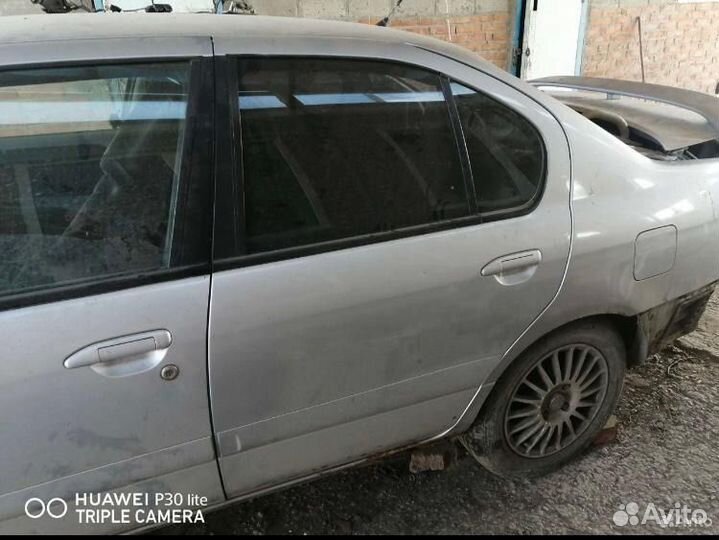 Двери ниссан п 11