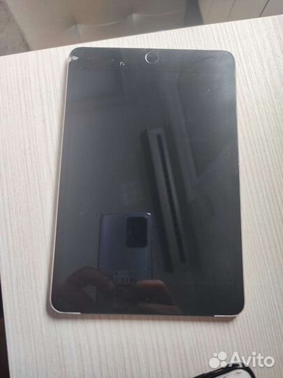 iPad mini 4 128gb cellular