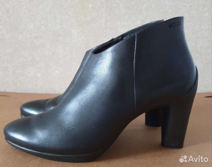 Ботильоны ecco 40