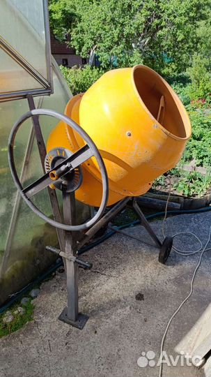 Бетономешалка бу