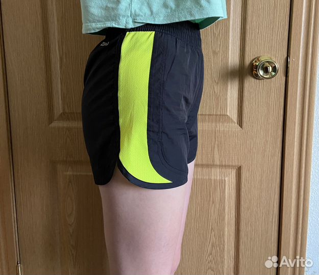 Шорты женские спортивные