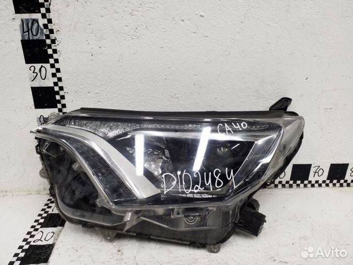 Фара левая Toyota RAV4