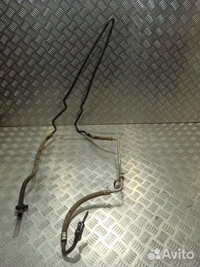 Трубка гур Renault Duster 2.0 2013