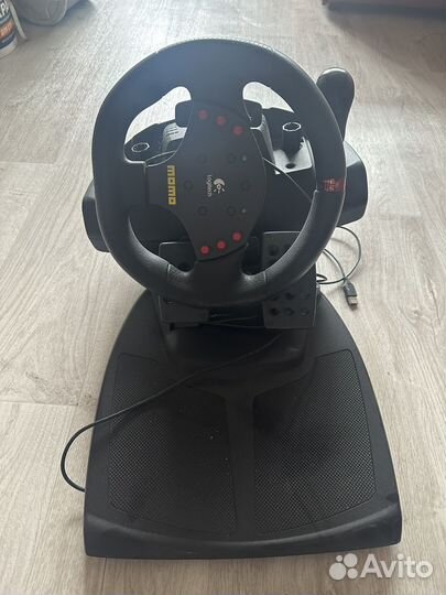 Руль logitech momo racing