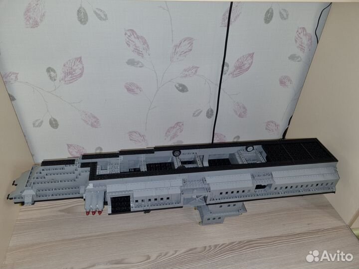 Лего авианосец 113