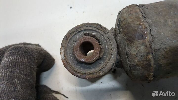 Амортизатор подвески левый задний Chevrolet Captiva