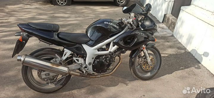 Продам suzuki SV400S