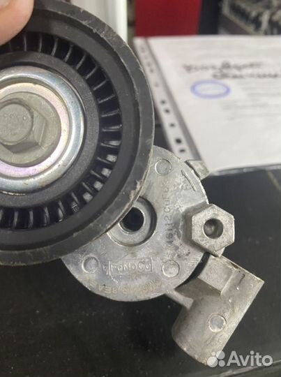 Ролик + Натяжитель приводного ремня. Ford Kuga 2 2