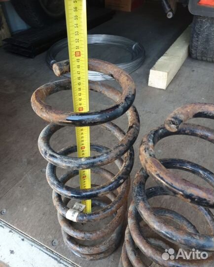 Пружины для Toyota Land Cruiser 105/80 OME 864