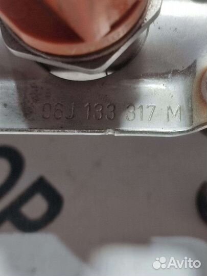 Топливная рампа Volkswagen Passat CC