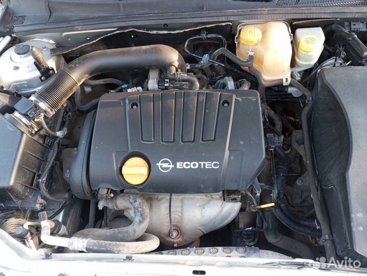 Opel Vectra 1.8 МТ, 2004, 290 000 км
