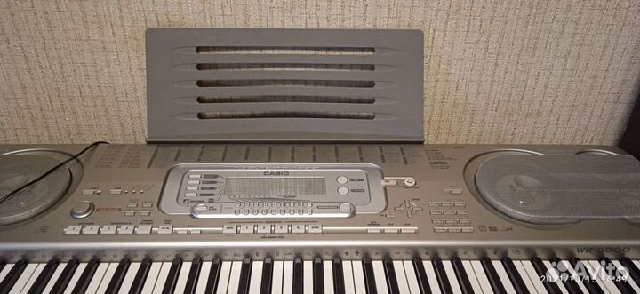 Синтезатор casio