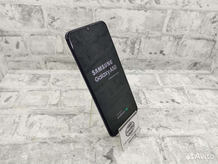 Смартфон Samsung A50 4/64