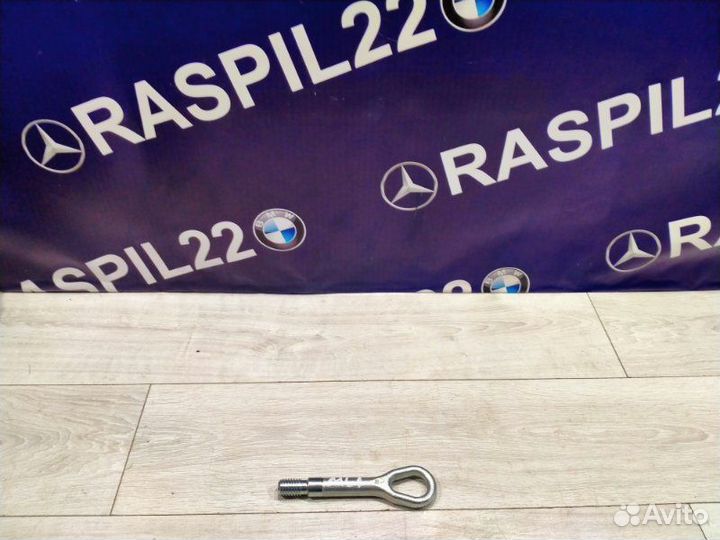 Петля буксировочная Mercedes-Benz Ml 164 272.967