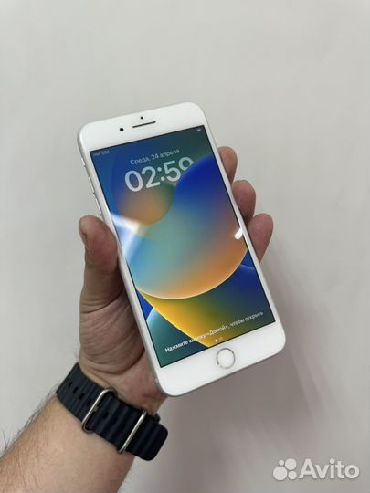 iPhone 8 Plus, 64 ГБ