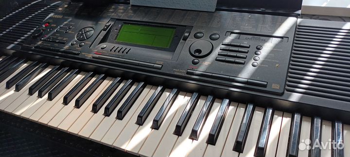 Yamaha PSR-520 синтезатор